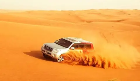 Book Dubai Budget Fun 3N/4D – Explore the City package. Hotel stay, transfers and sightseeing photo 2