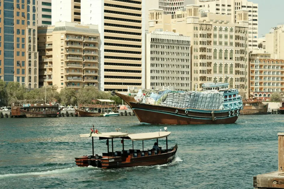 Yacht Charter vs Dhow Cruise