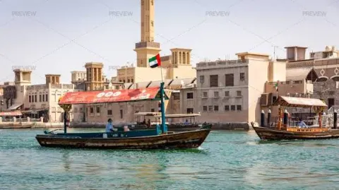 Half-Day City Tour of Old & New Dubai with Abra Ride photo 1