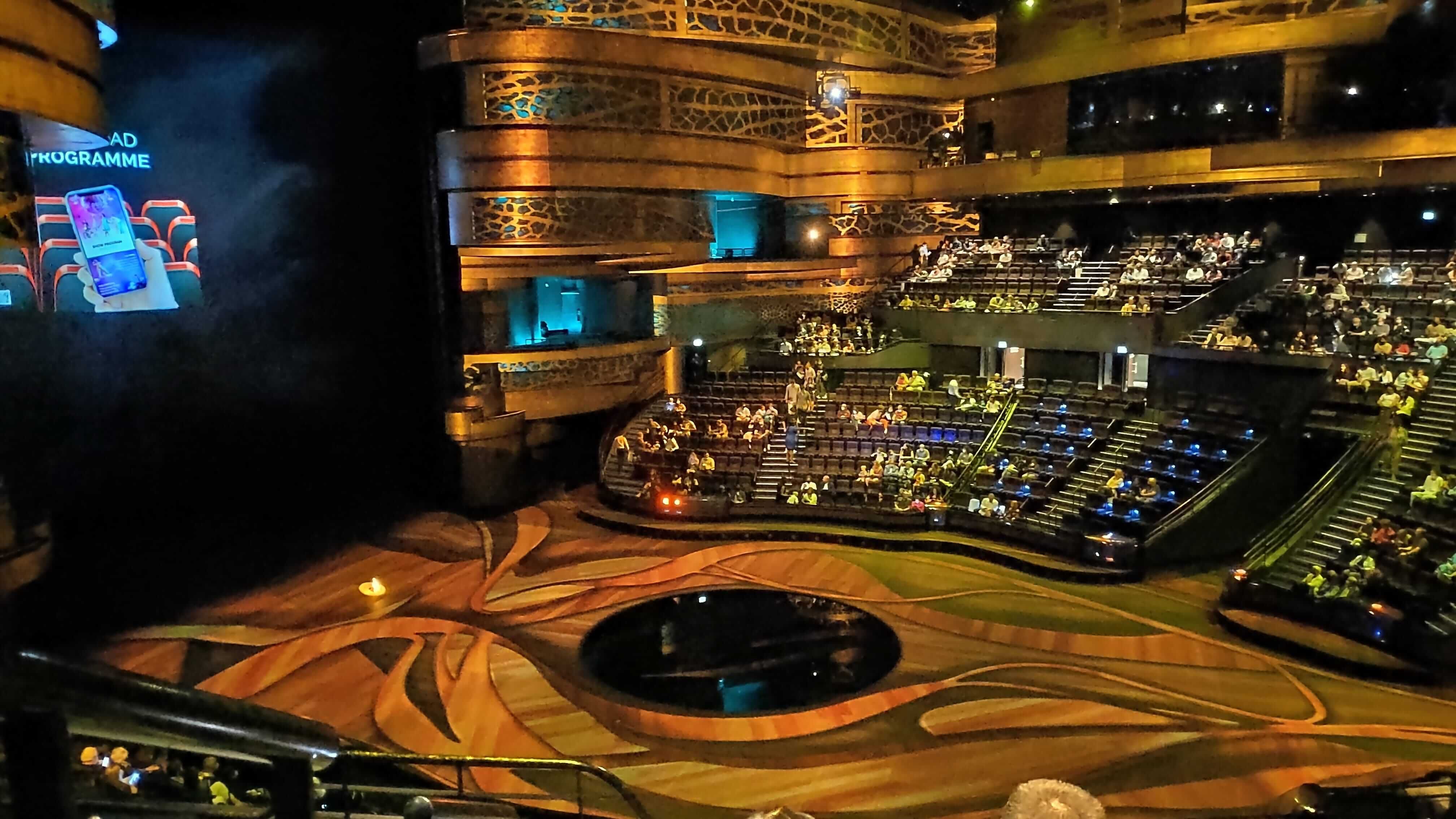 La Perle Dubai Silver Tickets: Franco Dragone's Live Aqua Show & Theater Experience photo 2
