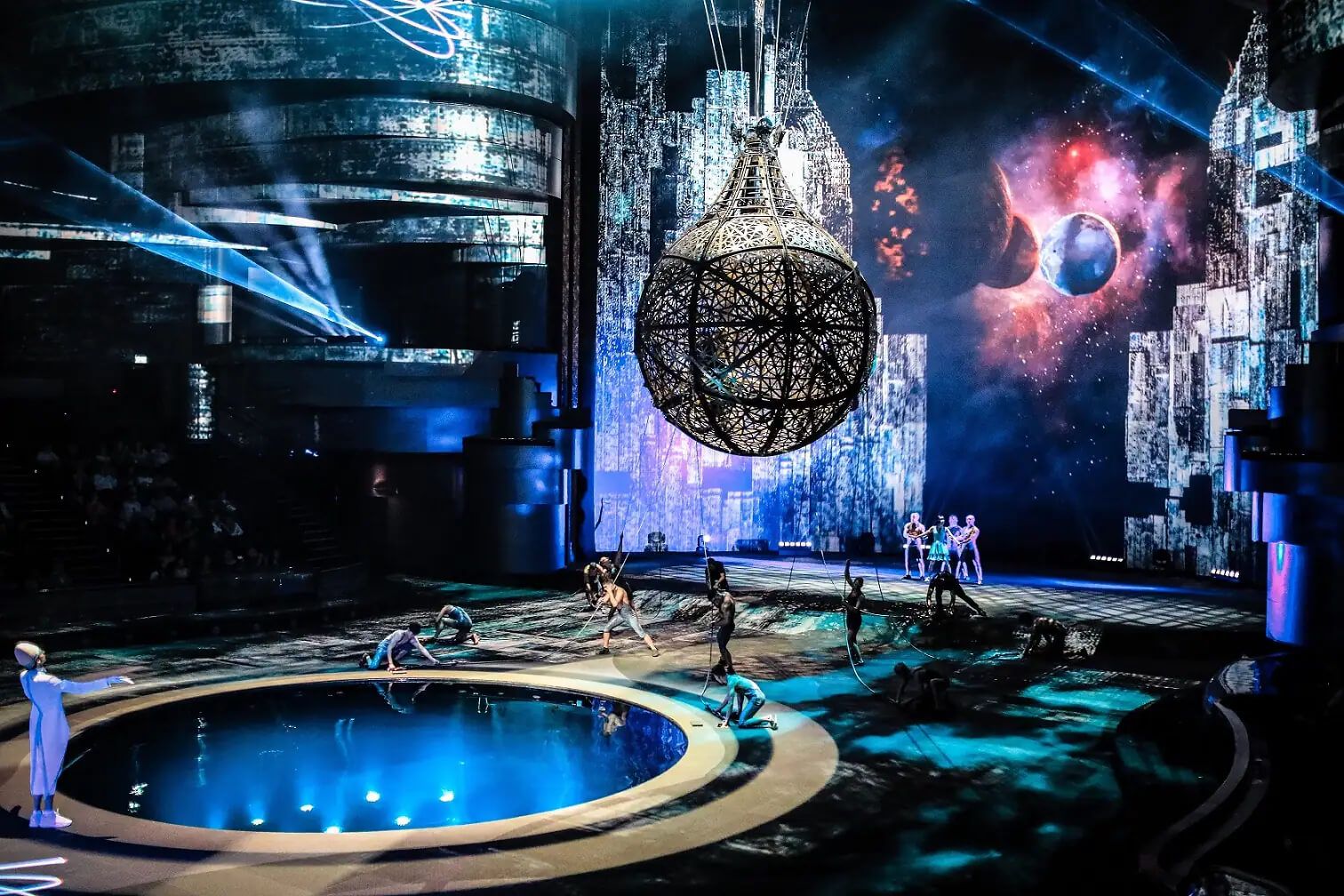 La Perle Dubai Silver Tickets: Franco Dragone's Live Aqua Show & Theater Experience photo 5