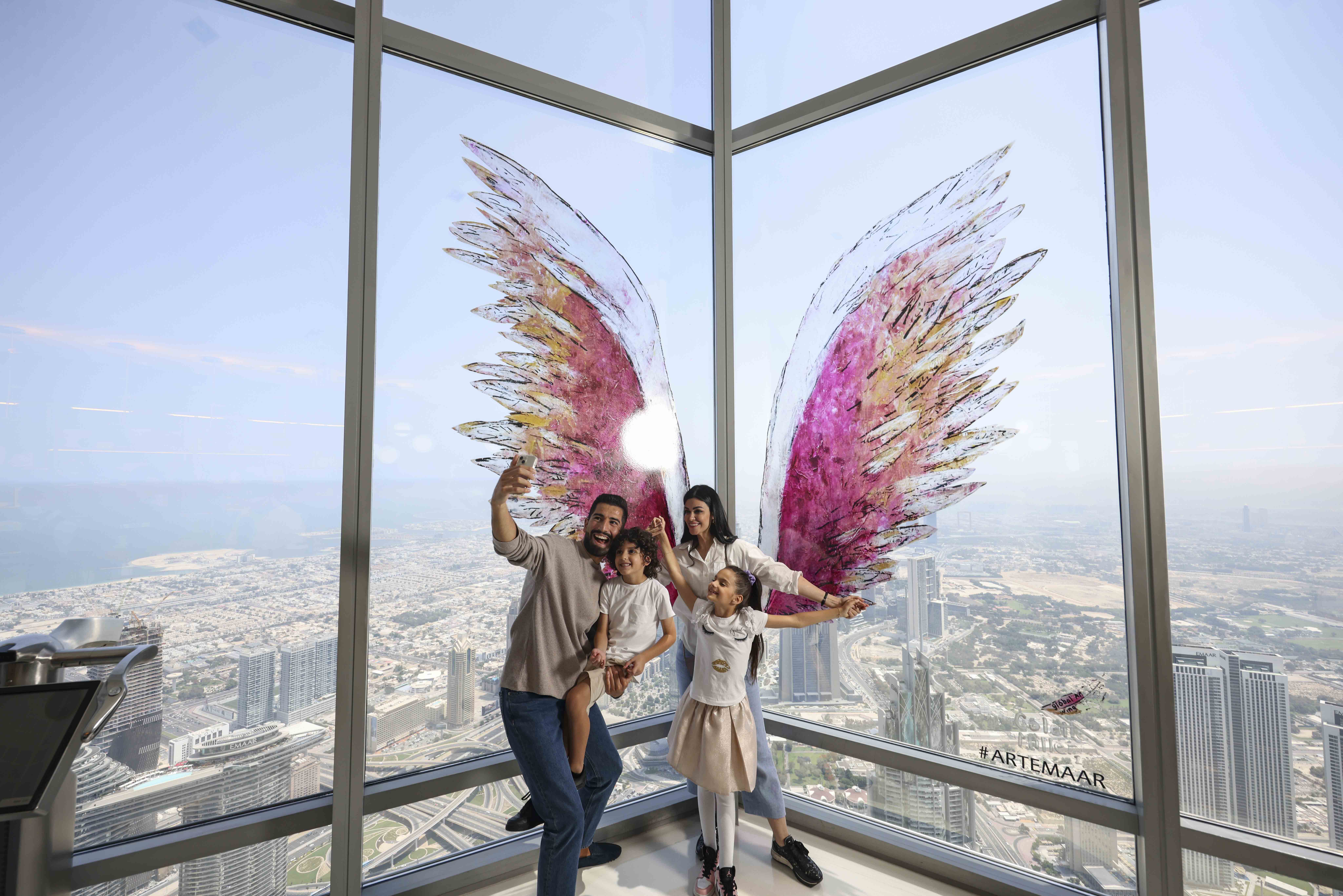Burj Khalifa 124/125 – Peak View Experience photo 3