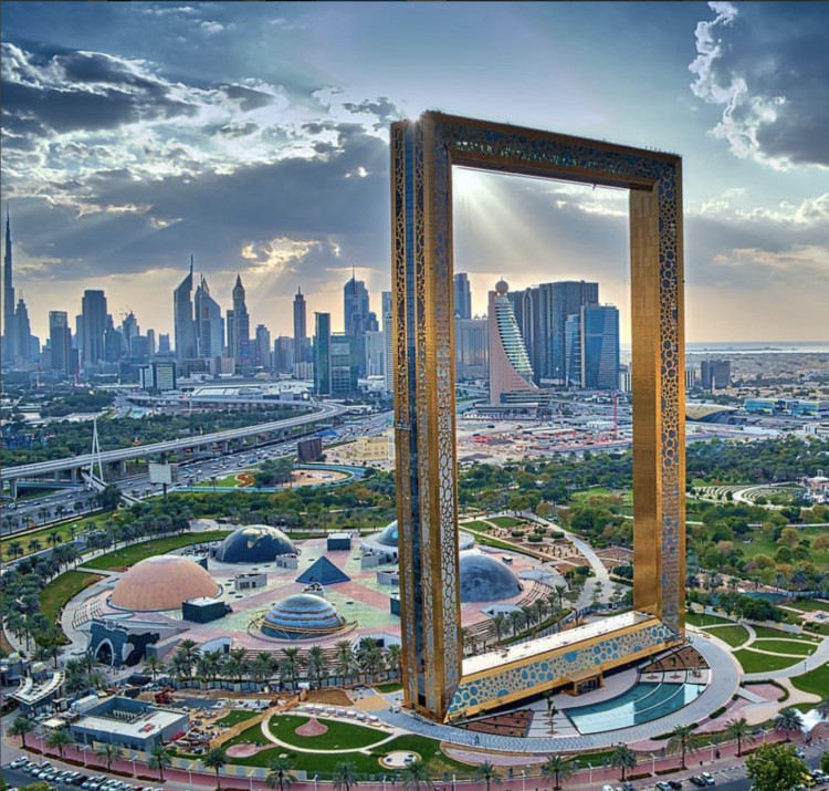 Dubai Frame Tickets: The World's Largest Picture Frame photo 2