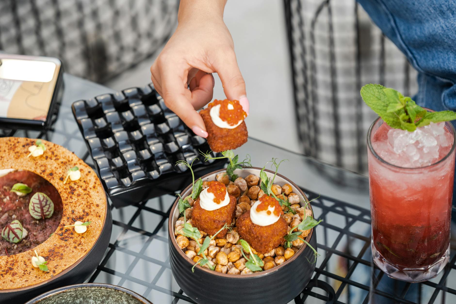 Dubai Marina Waterfront Dining